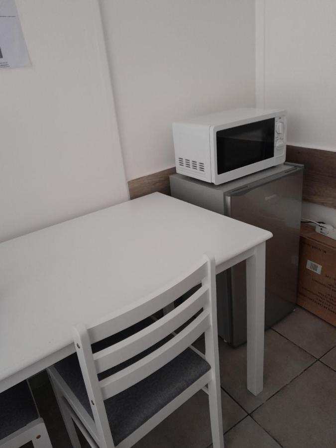 Kazhotel - Au Centre Ville De Saint-Denis Ngoại thất bức ảnh