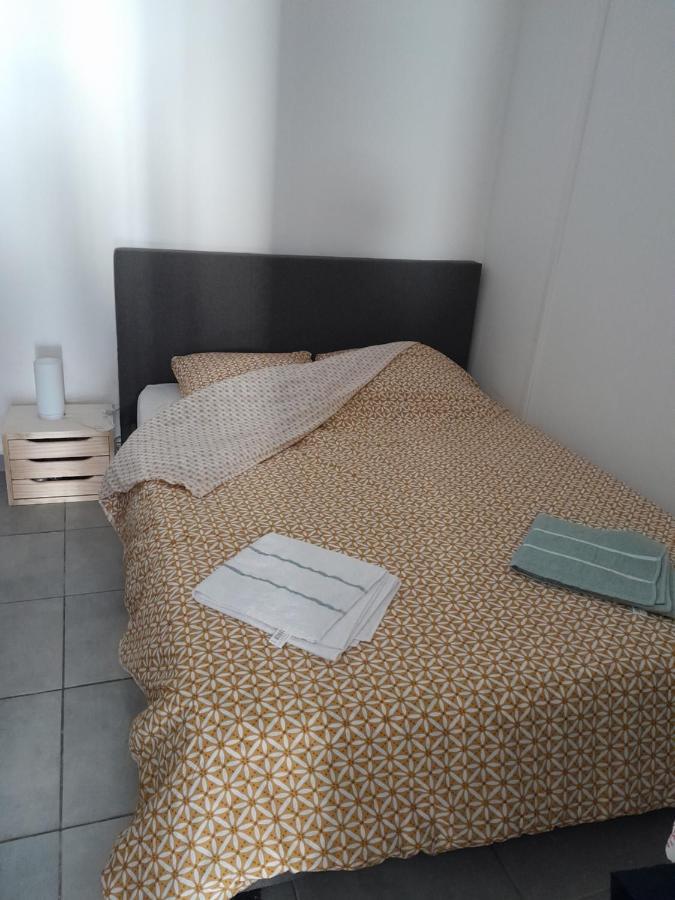 Kazhotel - Au Centre Ville De Saint-Denis Ngoại thất bức ảnh