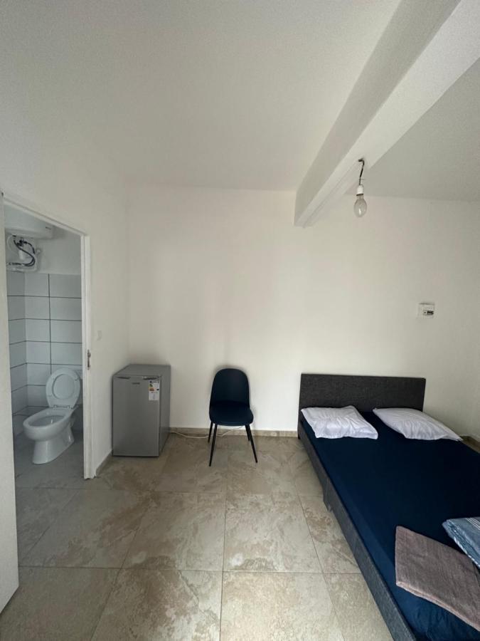 Kazhotel - Au Centre Ville De Saint-Denis Ngoại thất bức ảnh